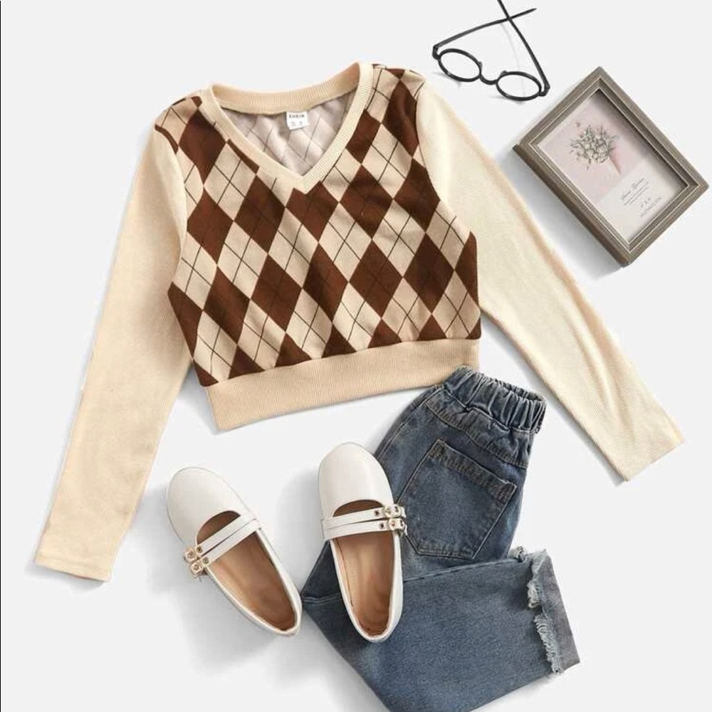 SHEIN Girls Argyle Print Tee